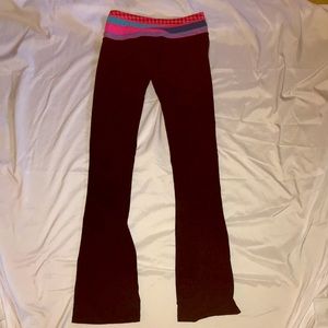 Ivivva Dedication Flare Leg Yoga Pant - Reversible - size 14